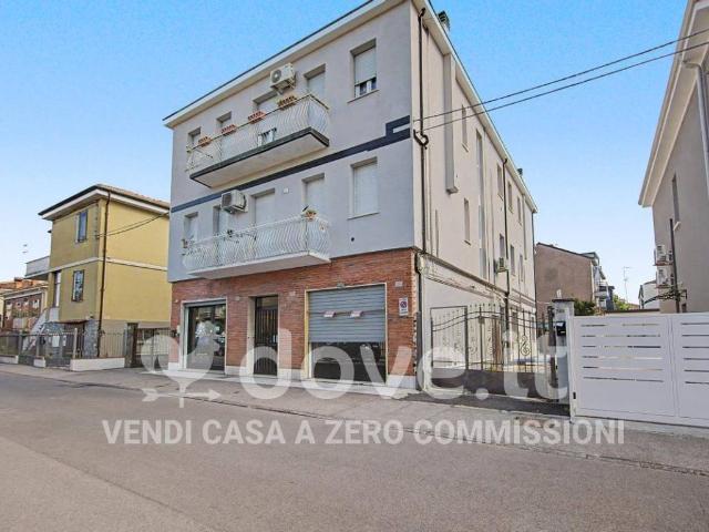 Appartamento in vendita a Villaggio Satellite, Ferrara