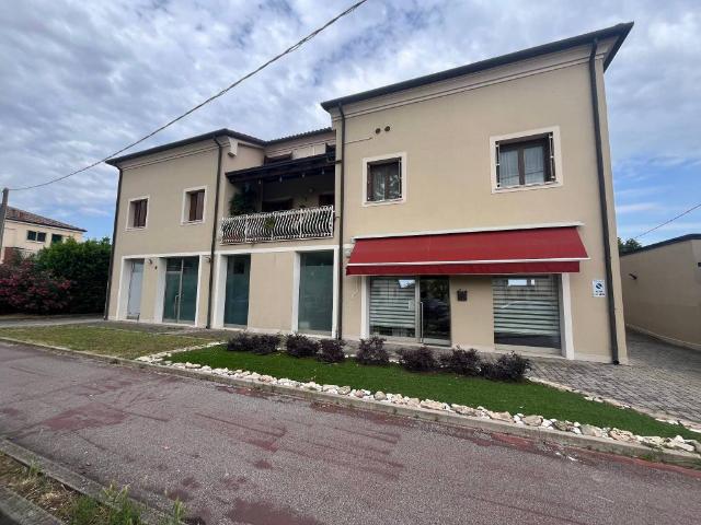 Appartamento in vendita a Ferrara, Reggio Emilia