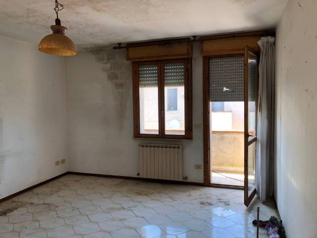 Appartamento in vendita a Ferrara, Reggio Emilia