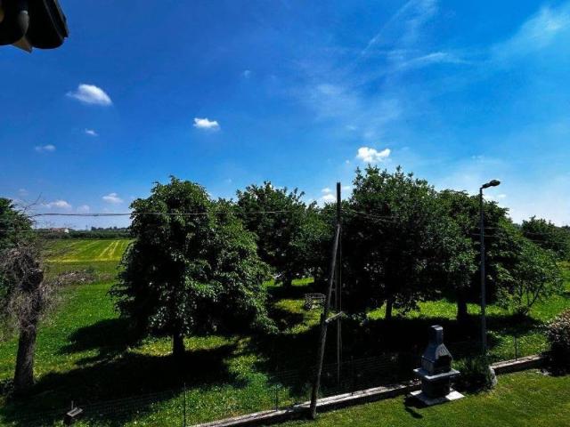 Appartamento in vendita a Ferrara, Reggio Emilia