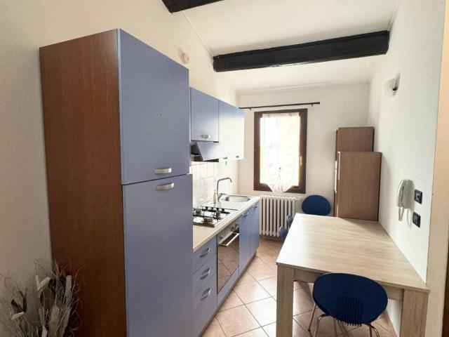 Appartamento in vendita a Ferrara, Reggio Emilia