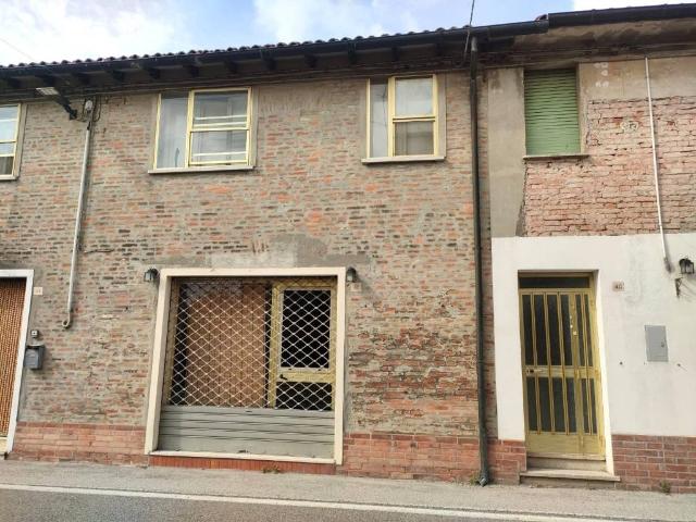 Appartamento in vendita a Ferrara, Reggio Emilia