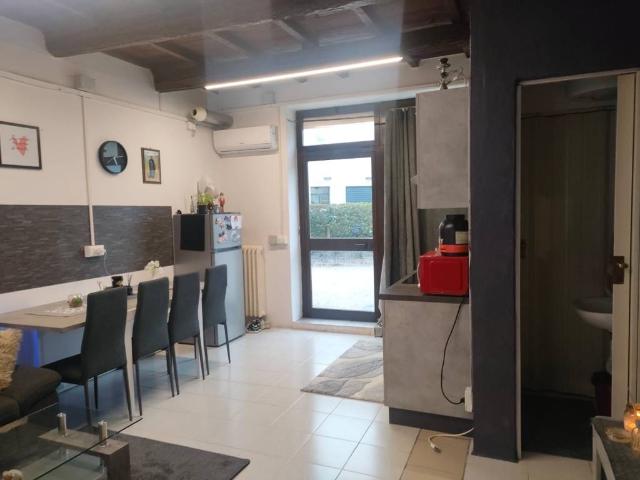 Appartamento in vendita a Ferrara, Reggio Emilia