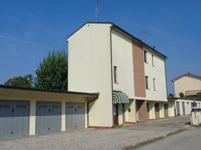 Appartamento in vendita a Ferrara, Reggio Emilia