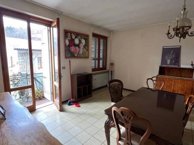 Appartamento in vendita a Casalcò, Ferriere