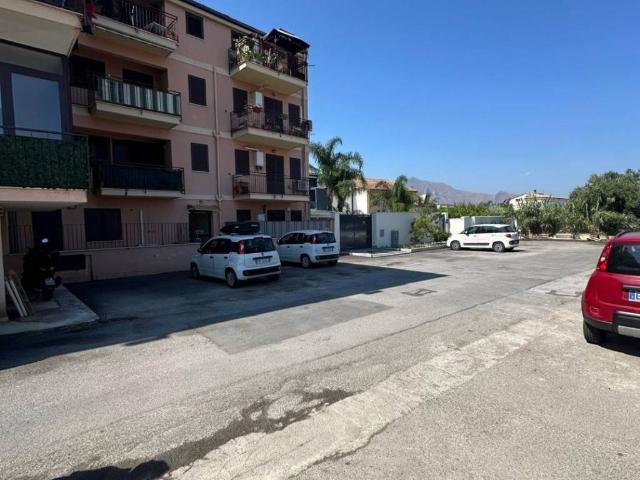 Appartamento in vendita a Ficarazzi, Sicilia