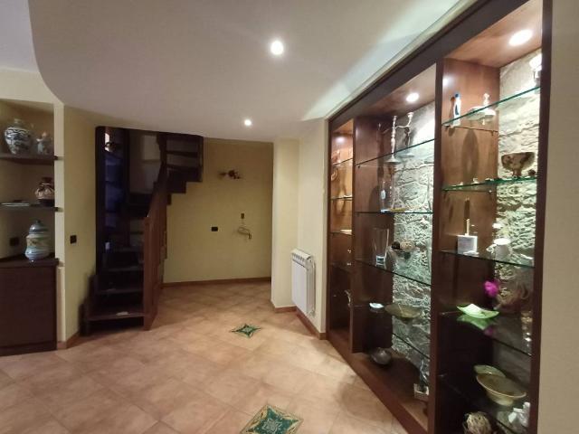 Appartamento in vendita a Ficarra, Sicilia