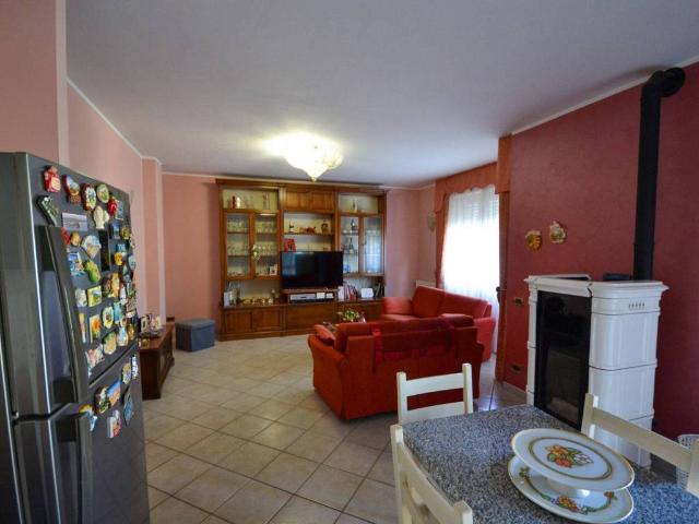 Appartamento in vendita a Cappuccini, Ficulle