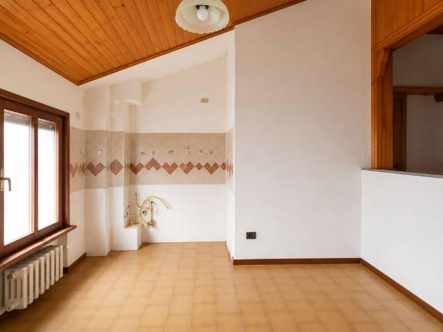 Appartamento in vendita a Fidenza, Reggio Emilia