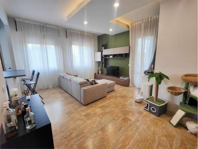 Appartamento in vendita a Fidenza, Reggio Emilia