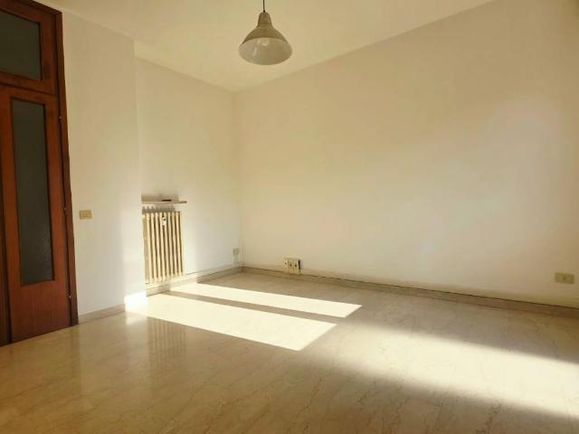 Appartamento in vendita a Fidenza, Parma
