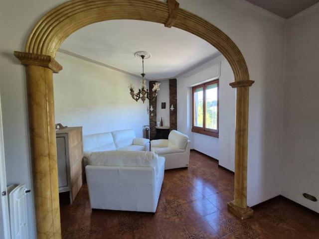 Appartamento in vendita a Ellera, Fiesole