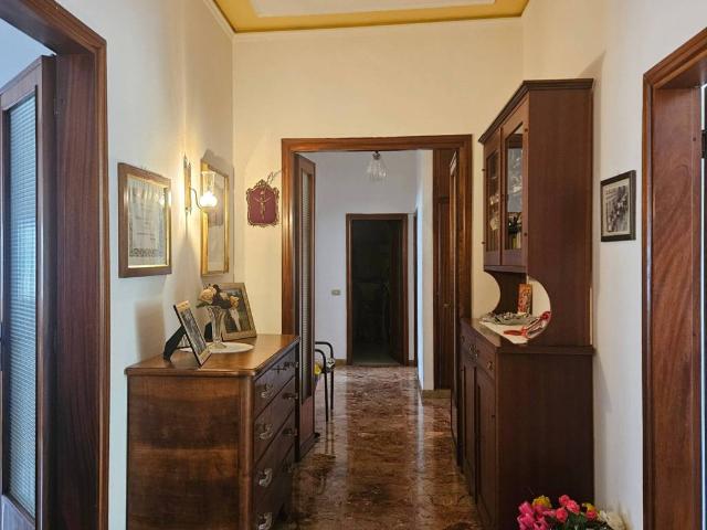 Appartamento in vendita a Ellera, Fiesole