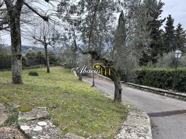 Villa Indipendente in vendita a Fiesole, Toscana