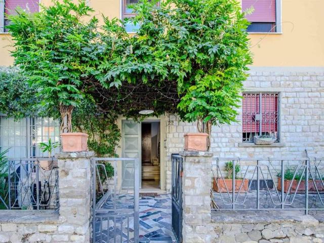 Appartamento in vendita a Caldine, Fiesole