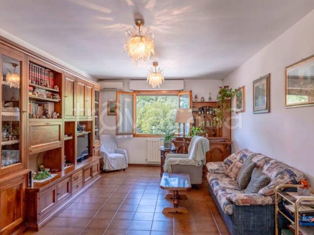 Appartamento in vendita a Basciano, Fiesole