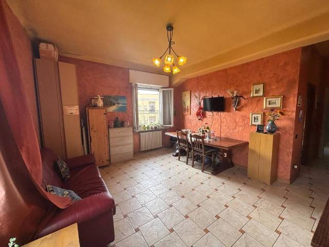 Appartamento in vendita a Figino Serenza, Como