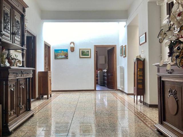 Appartamento in vendita a Figline e Incisa Valdarno, Figline Valdarno