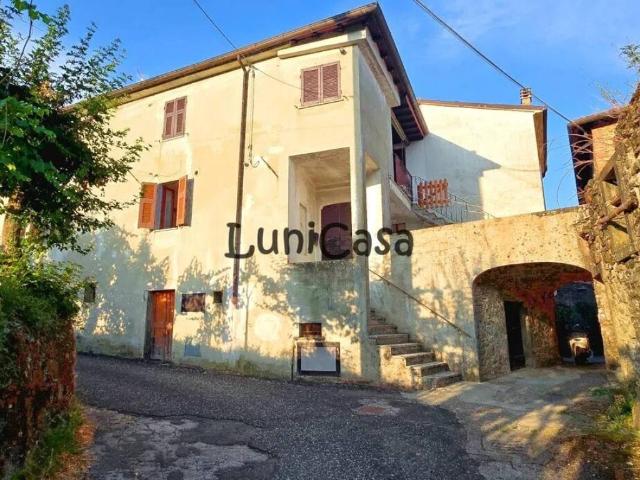 Appartamento in vendita a Unione di comuni Montana Lunigiana, Filattiera