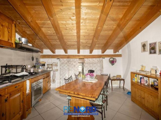 Appartamento in vendita a Filighera, Lombardia