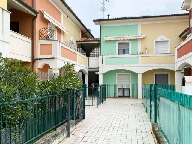Appartamento in vendita a San Biagio, Marche