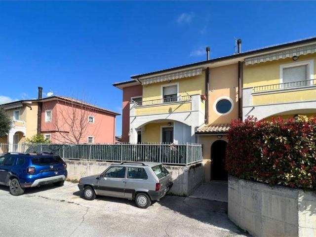 Appartamento in vendita a San Biagio, Marche