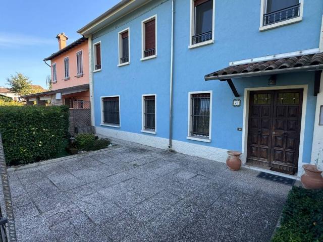 Appartamento in vendita a Unione Comuni Modenesi Area Nord, Finale Emilia
