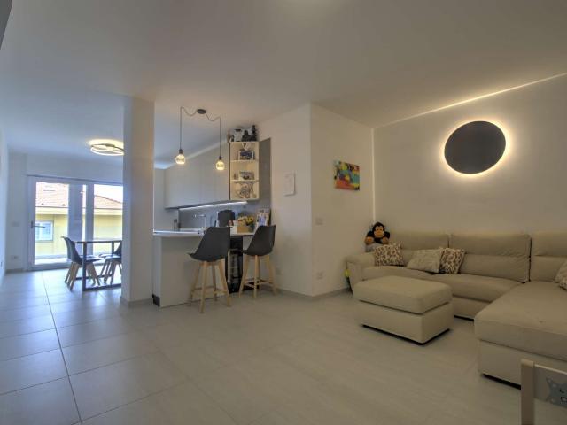 Appartamento in vendita a Finale Ligure, Liguria