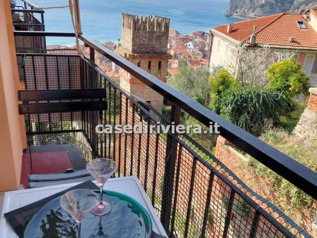 Appartamento in vendita a Finalmarina, Finale Ligure