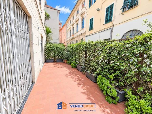 Appartamento in vendita a Finale Ligure, Liguria