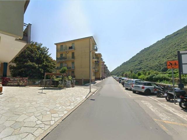 Appartamento in vendita a Finale Ligure, Liguria