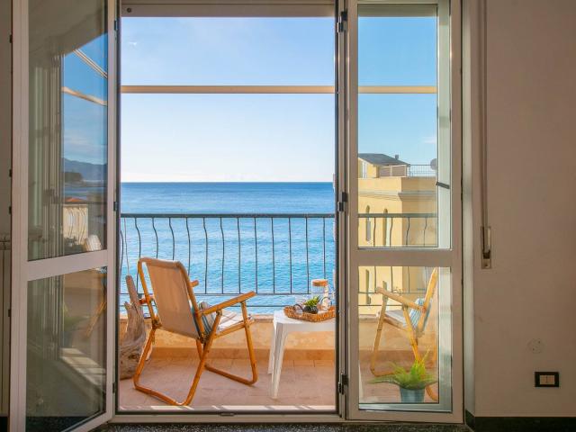Appartamento in vendita a Finale Ligure, Liguria