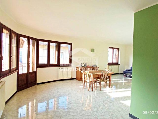 Appartamento in vendita a Fino Del Monte, Lombardia