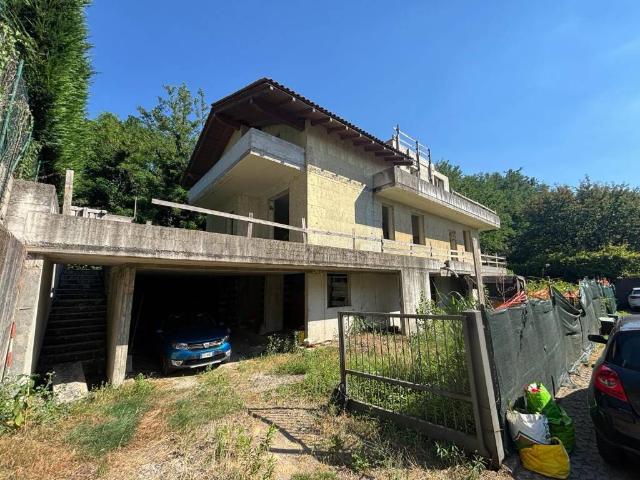 Appartamento in vendita a Socco, Fino Mornasco