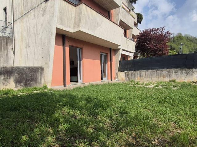 Appartamento in vendita a San Fermo, Fiorano Al Serio