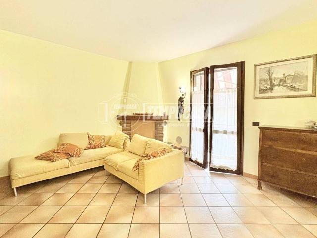 Appartamento in vendita a Unione dei comuni del Distretto Ceramico, Fiorano Modenese