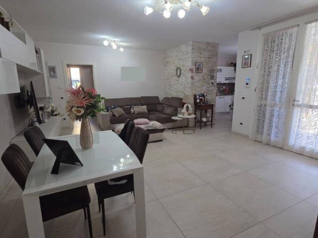 Appartamento in vendita a Quartiere Fiorano Centro, Fiorano Modenese
