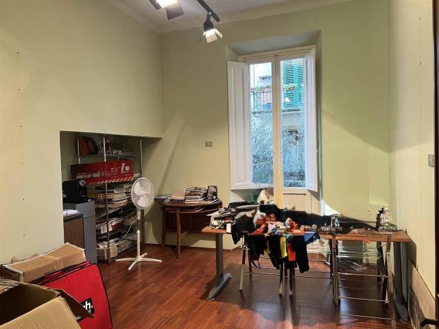 Appartamento in vendita a Quartiere 5, Firenze