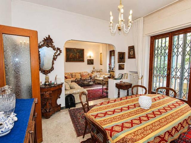 Appartamento in vendita a Quartiere 2, Firenze