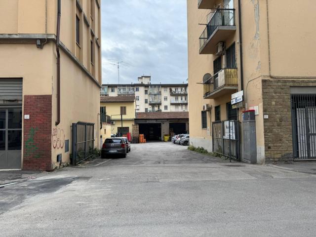 Appartamento in vendita a Quartiere 5, Firenze