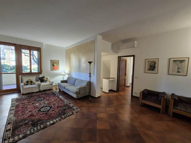 Appartamento in vendita a Quartiere 4, Firenze