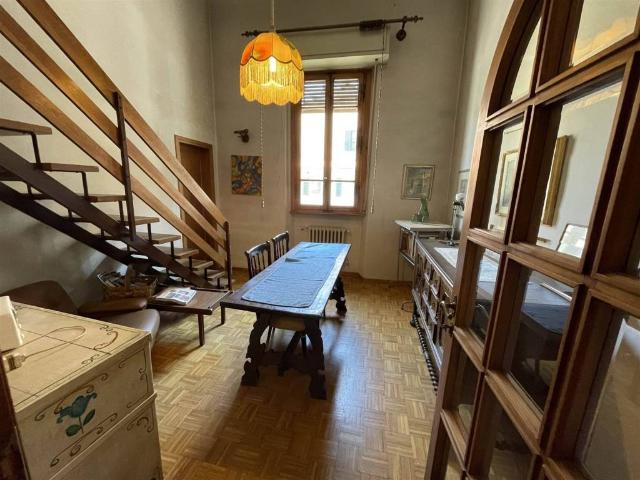 Appartamento in vendita a Quartiere 2, Firenze