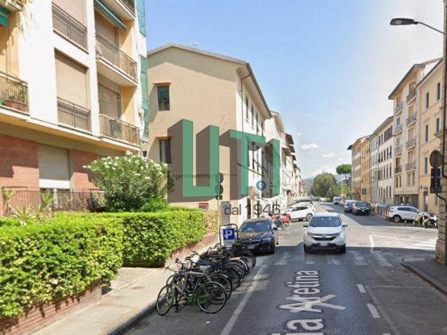Locale Commerciale in vendita a Quartiere 2, Firenze