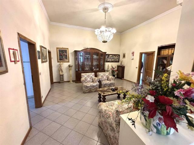 Appartamento in vendita a Quartiere 1, Firenze