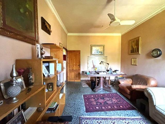 Appartamento in vendita a Quartiere 3, Firenze