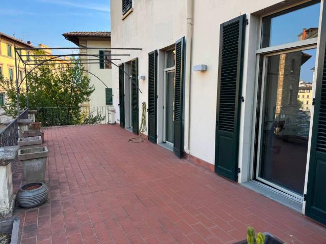 Appartamento in vendita a Quartiere 2, Firenze