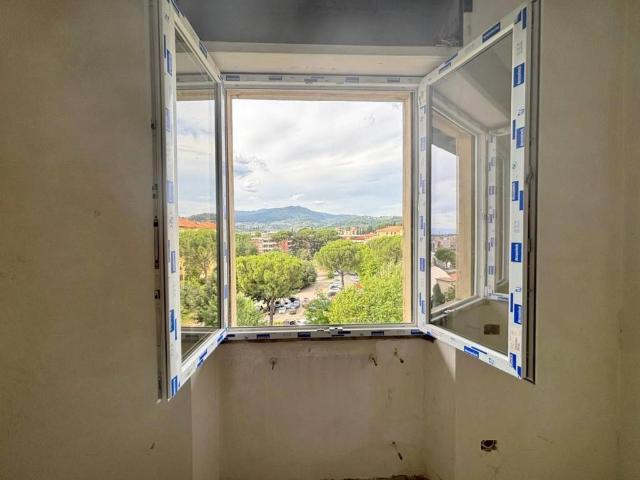 Appartamento in vendita a Quartiere 5, Firenze