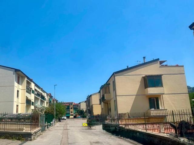 Appartamento in vendita a Quartiere 2, Firenze