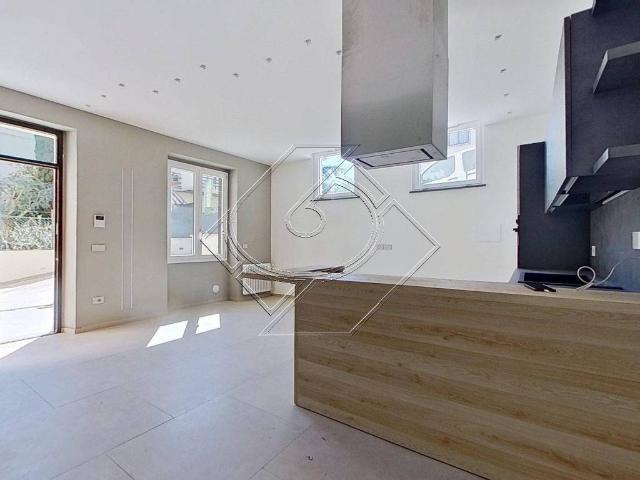 Appartamento in vendita a Quartiere 3, Firenze