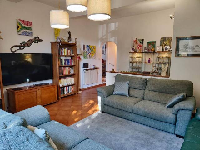 Appartamento in vendita a Quartiere 2, Firenze